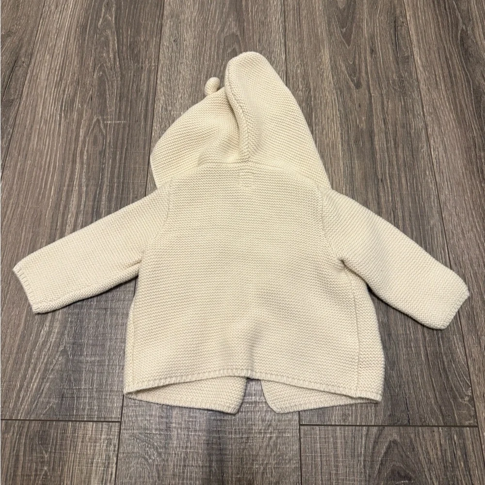 GAP Cream Knit Baby Sweater